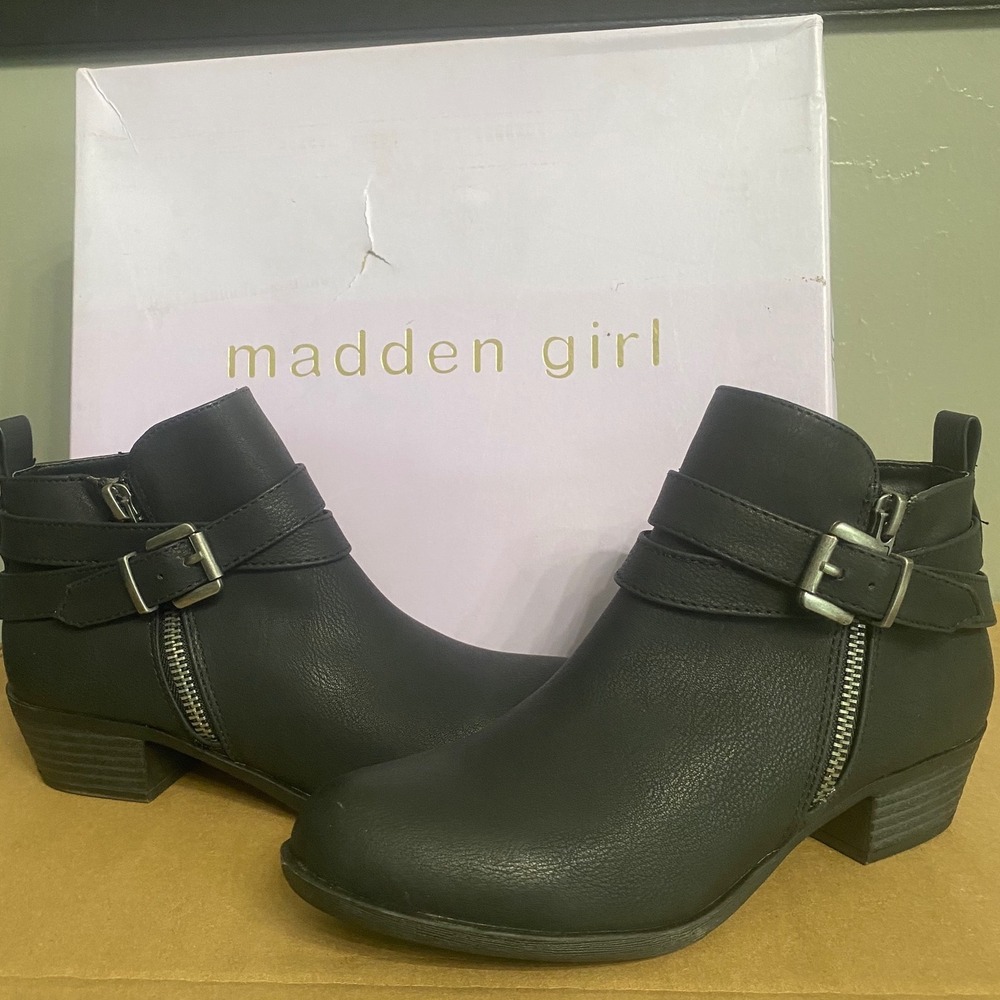 Madden Girl Beckk Black Pari Ankle Boots Buckle Strap Booties BECK02J1 Womens 6